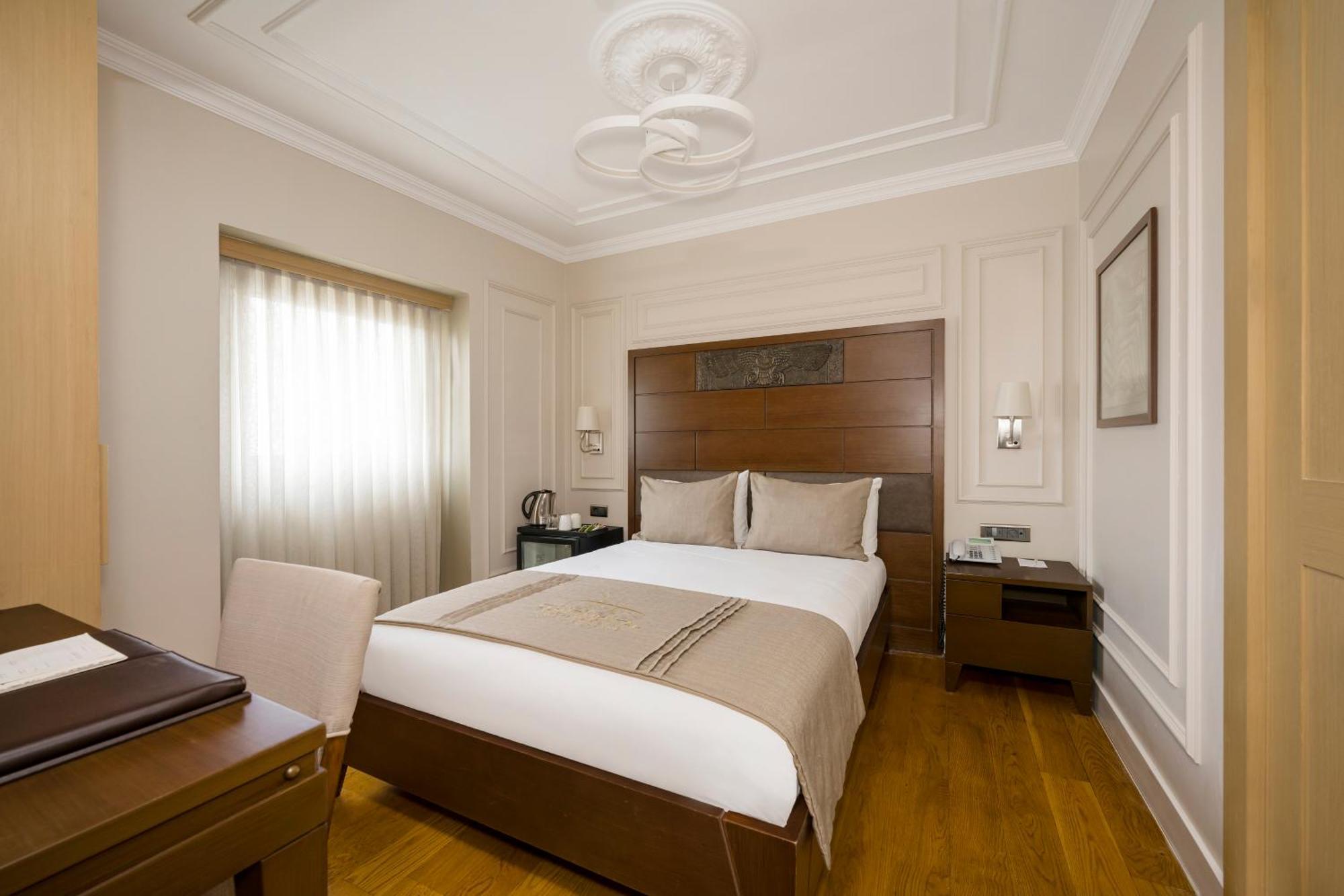 Continental Hotel Pera Istambul Quarto foto